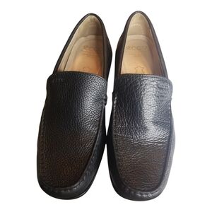 Ecco Pebbled Black Leather Driver Slip-On Loafers